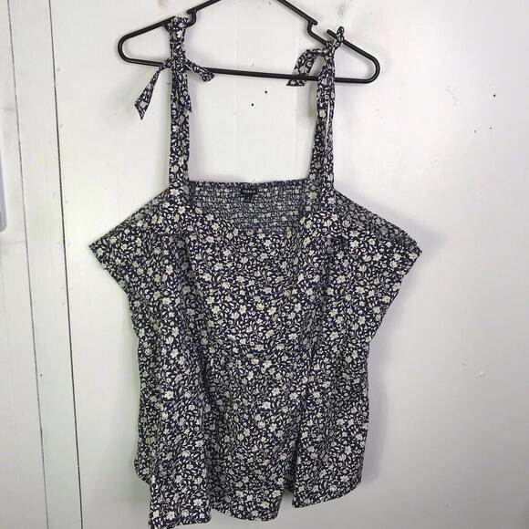 Torrid Top Womens 4X Square Neck Smocked Micro Florals Tie Straps Tank Boxy - Picture 2 of 9